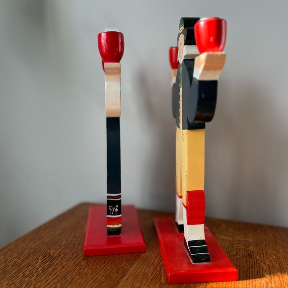 Pair of vintage Scandinavian wooden candlestick holders - Picture 2 of 12